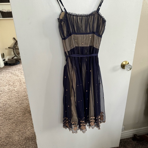 Anthropologie ODILLE "Winter Prelude" Size 2 mesh overlay
Embroidered Dress - Picture 7 of 10